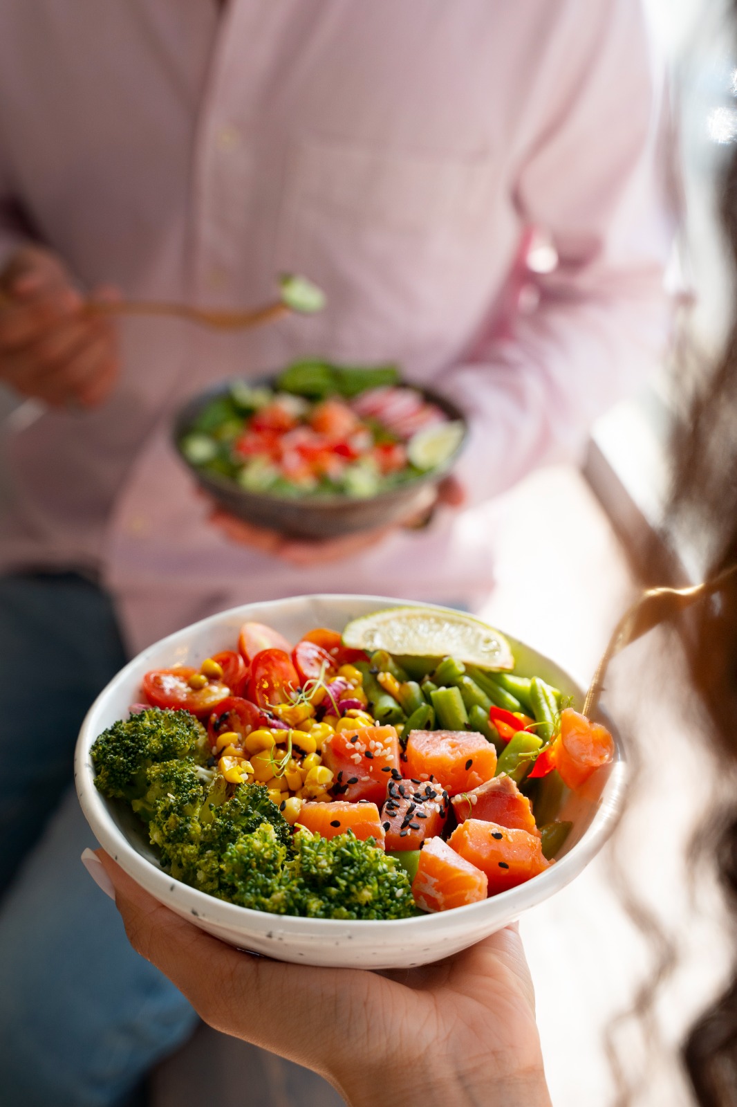 A alimentação influencia diretamente na energia, foco e produtividade no trabalho. Saiba o que comer — e o que evitar — para melhorar o desempenho profissional. CEDplan